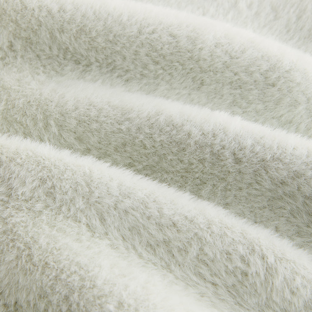 Kith Women Mica Mohair Logo Sweater - Pebble