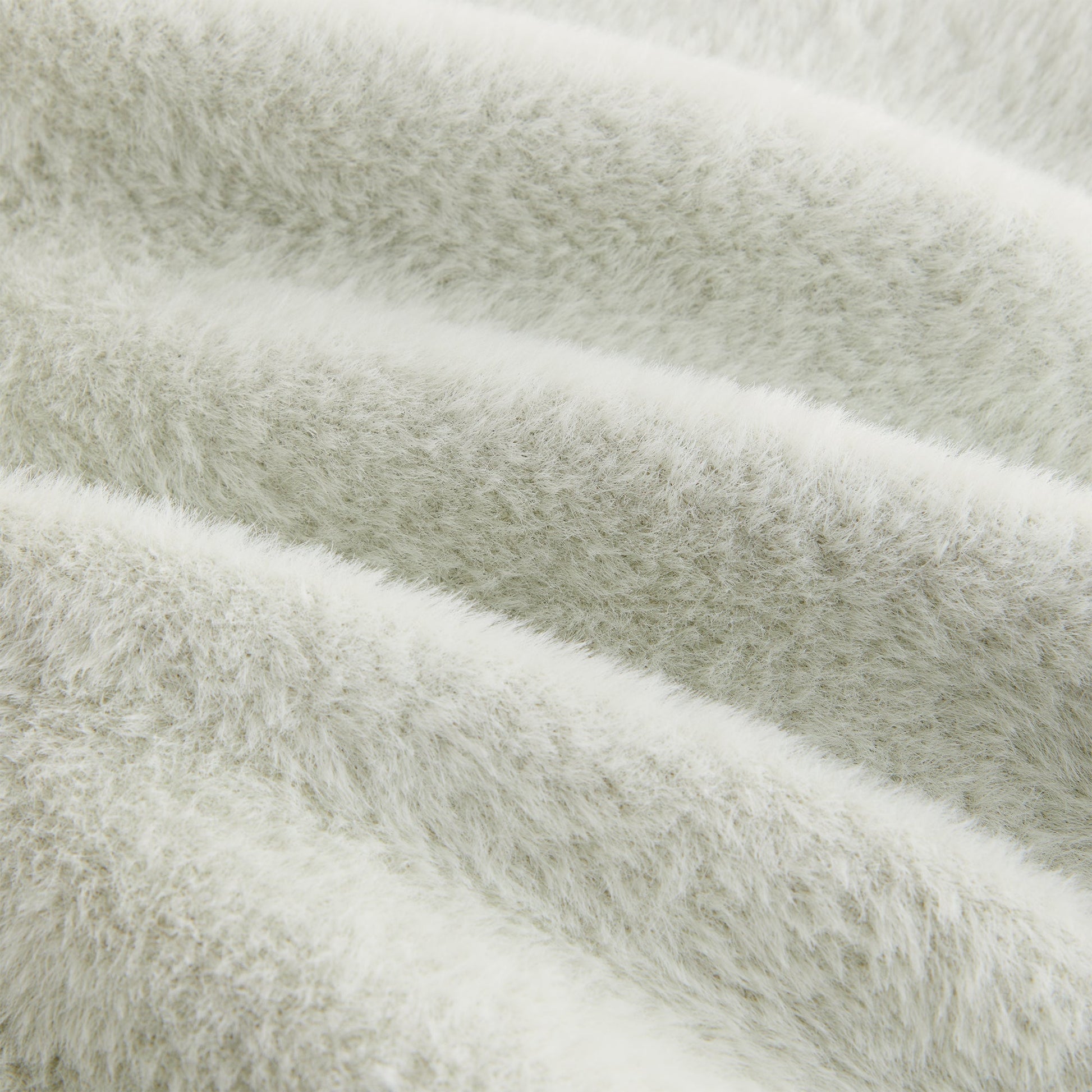 Kith Women Mica Mohair Logo Sweater - Pebble